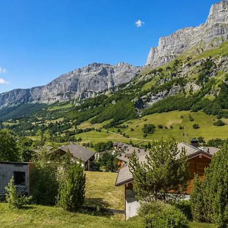 Tarbey Alpine - Ski-in & Bergsicht *